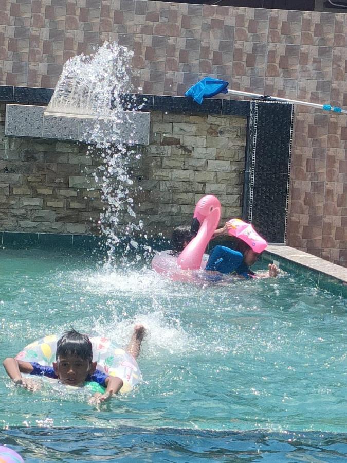 Villa Kemaman Private Pool Fyna *